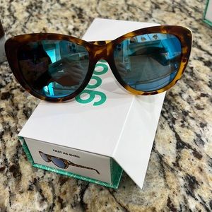 Goodr “Fast As Shell” brand new sunglasses never worn